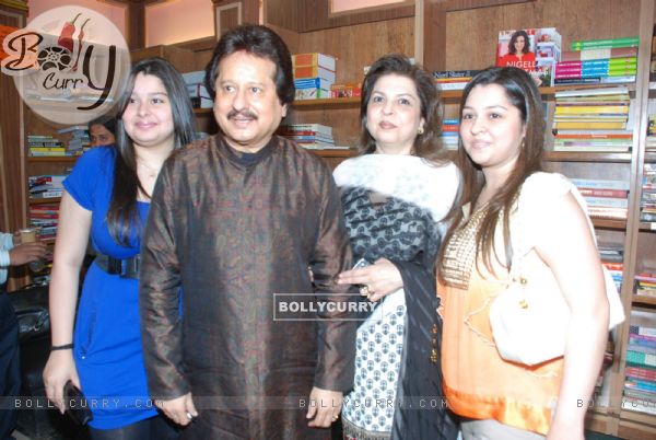 Pankaj Udhas Shayar Album Launch at Landmark