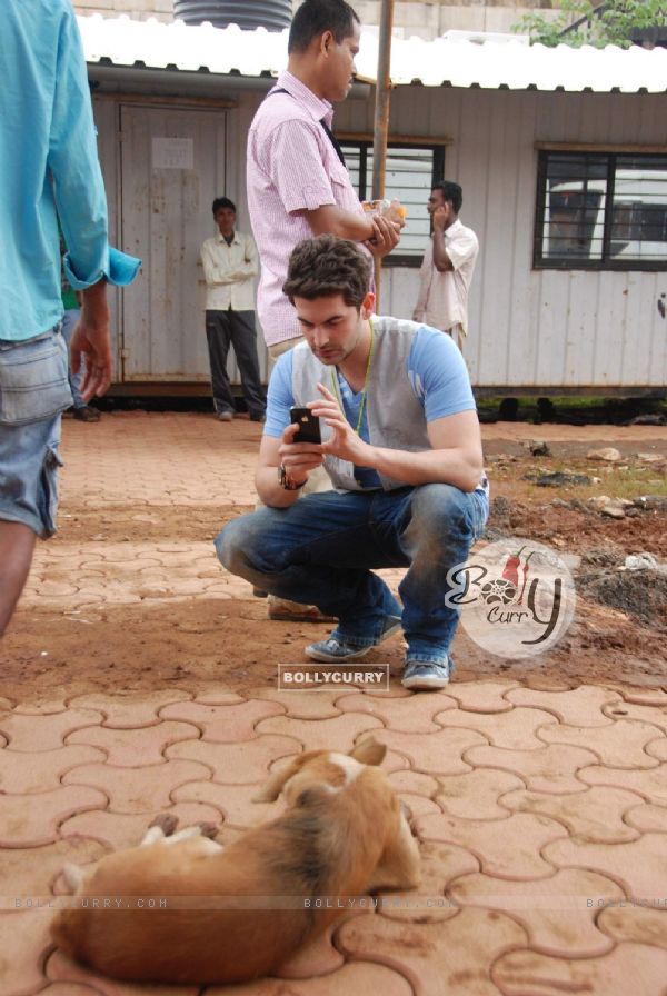 Neil Nitin Mukesh on the sets of India''s Got Talent at Film City
