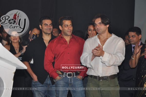 Arbaaz Khan, Salman Khan and Sohail Khan at Fridaymoviezcom website launch at JW Marriott, Juhu in Mumbai on Friday Night