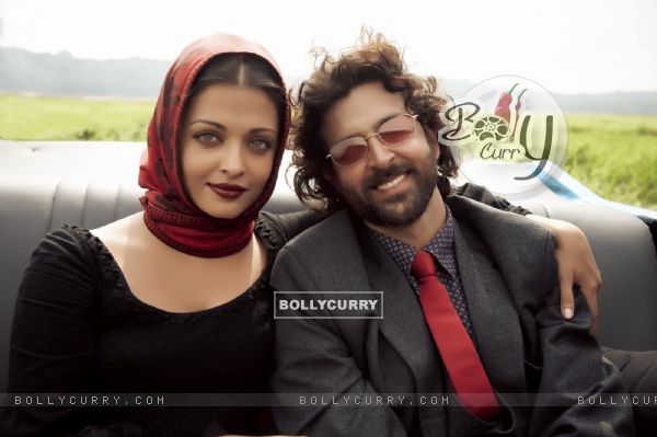 Hrithik Roshan and Aishwarya Rai in the movie Guzaarish (99002)