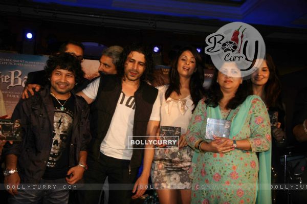 Kailash Kher, Faruk Kabir,  Anjana Sukhani and Rukhsar at  the music launch of Allah Ke Bandey at JW Marriot, juhu in Mumbai (99530)