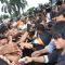 Shahrukh Khan greets his fans with all smiles