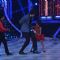 Hrithik performs with Sonali on Jhalak Dikhhla Jaa Super Finale