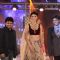 Shilpa Shetty walks the ramp at the India Bullion And Jewellery Awards 2013