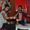 Varun & Ileana promotes their film at cafe and theatres