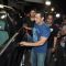 Sidharth Malhotra sees off salman khan from the party