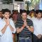 Aditya Thackeray and Madhur Bhandarkar pray before the lightning of the lamp