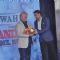 Ramesh Sippy being felicitated at Mandate Model Hunt 2014