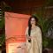 Rekha poses for the media at Sahachari Foundations Show for Tarun Tahiliani