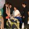 Amitabh Bachchan, Shah Rukh Khan and Mamata Banerjee unviel a Trophy at Kolkatta Film Festival