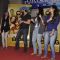 Saif Ali Khan shakes a leg with his fans at the Promotions of Happy Ending at Mithibai College