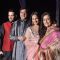 Sonakshi Sinha poses with her family at brother Kush Sinha's Wedding Reception