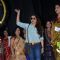 Rani Mukherjee waves to the audience at Mumbai University