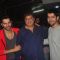 Varun poses with dad David Dhawan and brother Rohit Dhawan at the Special Screening of Badlapur