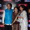 Suresh Wadkar poses with family at GIMA Awards 2015