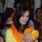 Evelyn Sharma poses for the media at Siddhivinayak Temple
