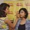 Make Up! - Priyanka Chopra at Promotions of Dil Dhadakne Do on Radio Mirchi