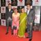 Sanjeev Kapoor and Ranveer Brar at Star Parivaar Awards 2015