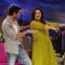 Farah Khan and Shahid Kapoor dancing