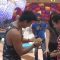 Bigg Boss 9 Nau - Prince Narula gives the 'heart parantha' to Yuvika Chaudhary