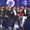 Govinda shakes a leg with the Singers at Mirchi Music Awards 2016