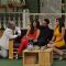 Ali Asgar with Shilpa Shetty, Shamita Shetty & Raj Kundra on The Kapil Sharma Show