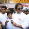 Mahesh Manjrekar Seeks blessing at Siddhivinayak for his Film City of Gold at Dadar