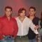 Sonakshi Sinha, Salman Khan, Sohail Khan, Arbaaz Khan with Malaika at Fridaymoviezcom website launch at JW Marriott, Juhu in Mumbai on Friday Night