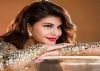 Here is a proof that Jacqueline Fernandez can pull off any look!
