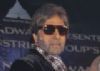 Big B sports new look in 'Power'