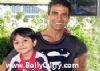 Don't want my son in films: Akshay