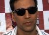 It's not risky to work with new directors:  Akshay Kumar