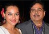 Shatrughan's first public outing with Sonakshi post-surgery
