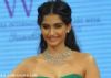 Sonam Kapoor's clothes on auction for charity