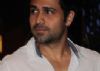 Emraan adds quirky touch to 'Jholuraam' song video