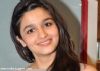 Alia Bhatt warns against fake 'Highway' pictures (Movie Snippets)
