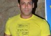 Salman Khan unveils 'Jumme ki raat' song from 'Kick'