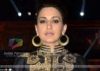 No saris, no jewellery - Sonali goes for 'real' look on TV