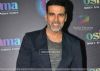I love to work with new people: Akshay Kumar