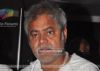 Sanjay Mishra chooses 'Dilwale' over 'Gun Pe Done'