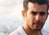 Not a chick to get insecure of Sunny Leone: Jay Bhanushali