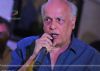 Mahesh Bhatt to sing for 'Hamari Adhuri Kahani' play