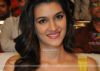 Kriti Sanon overwhelmed by a letter from young fan!