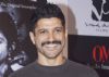 When Farhan Akhtar out chased a vehicle!