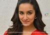 Shraddha Kapoor cheers her Rock On 2 team while shooting for Baaghi!