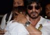 Yet again SRK proves that he is a doting daddy!