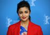 Not trying to look like a versatile actor, says Alia Bhatt