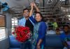 Siddharth Jadhav SURPRISES wife Trupti Jadhav in a local train!