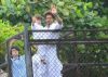 Shah Rukh Khan and his son AbRam wish EID from Mannat!