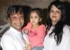 Rajpal Yadav's daughter visits 'Judwaa 2' set